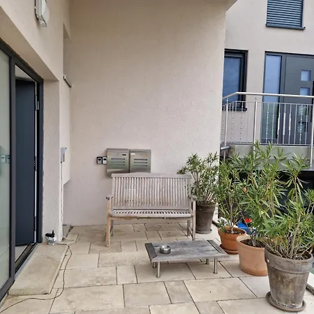 Magnolia: Moderne, Voll Moeblierte Wohnung Bietigheim-Bissingen Exterior foto