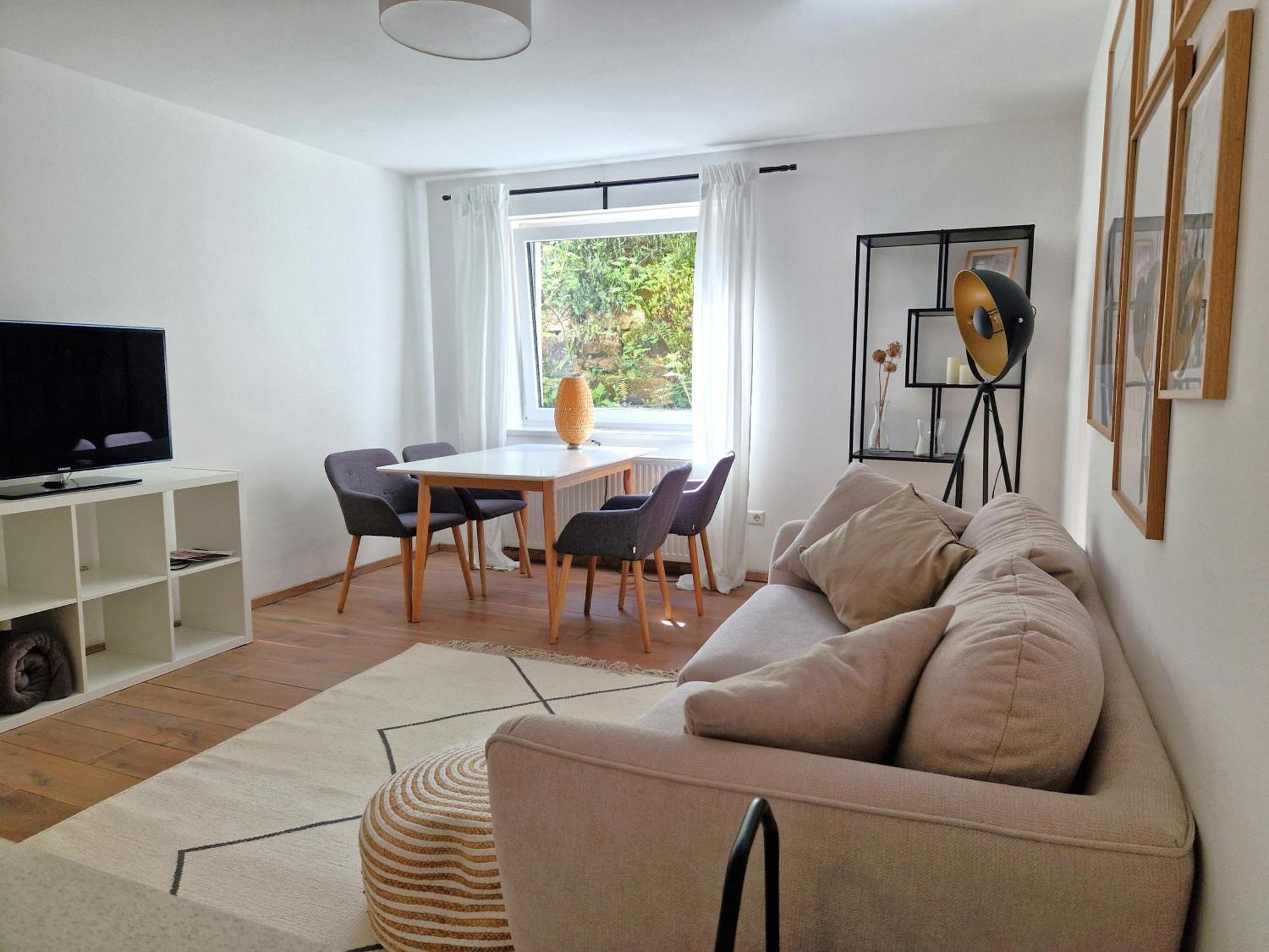 Apartment Magnolia: Moderne, Voll Moeblierte Bietigheim-Bissingen