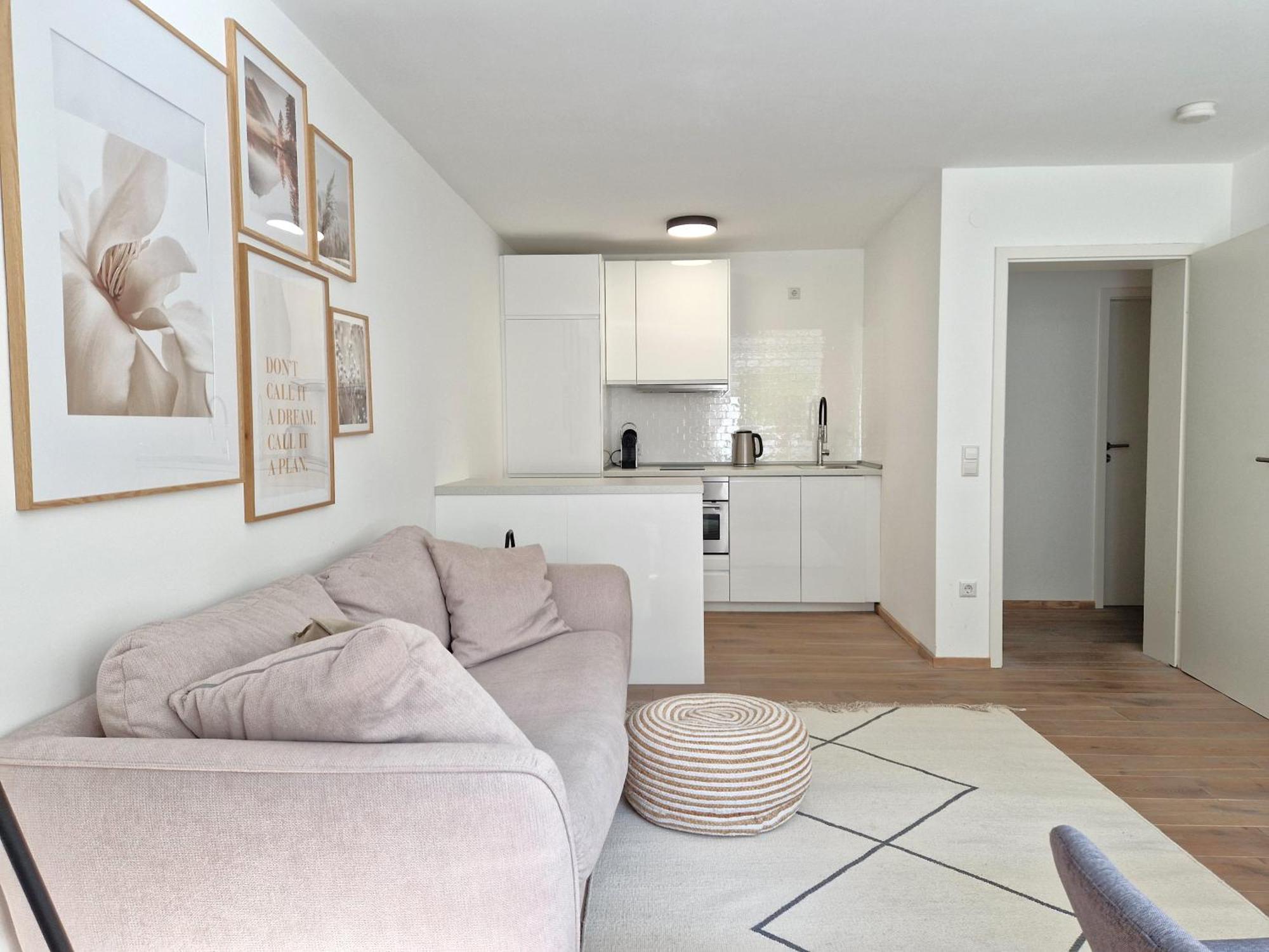 Apartment Magnolia: Moderne, Voll Moeblierte Bietigheim-Bissingen